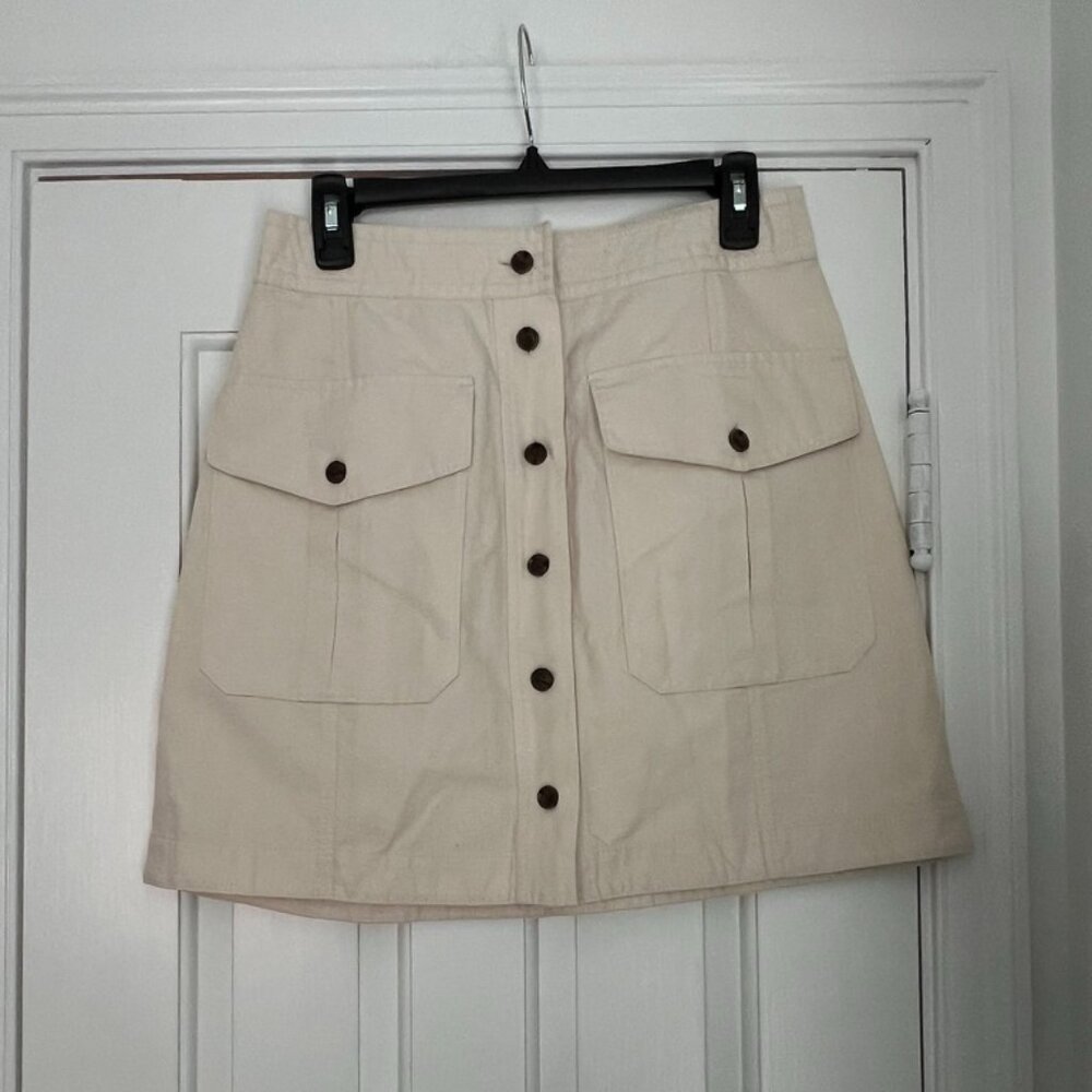 Banana Republic Cargo Skirt Sz 6 - never worn